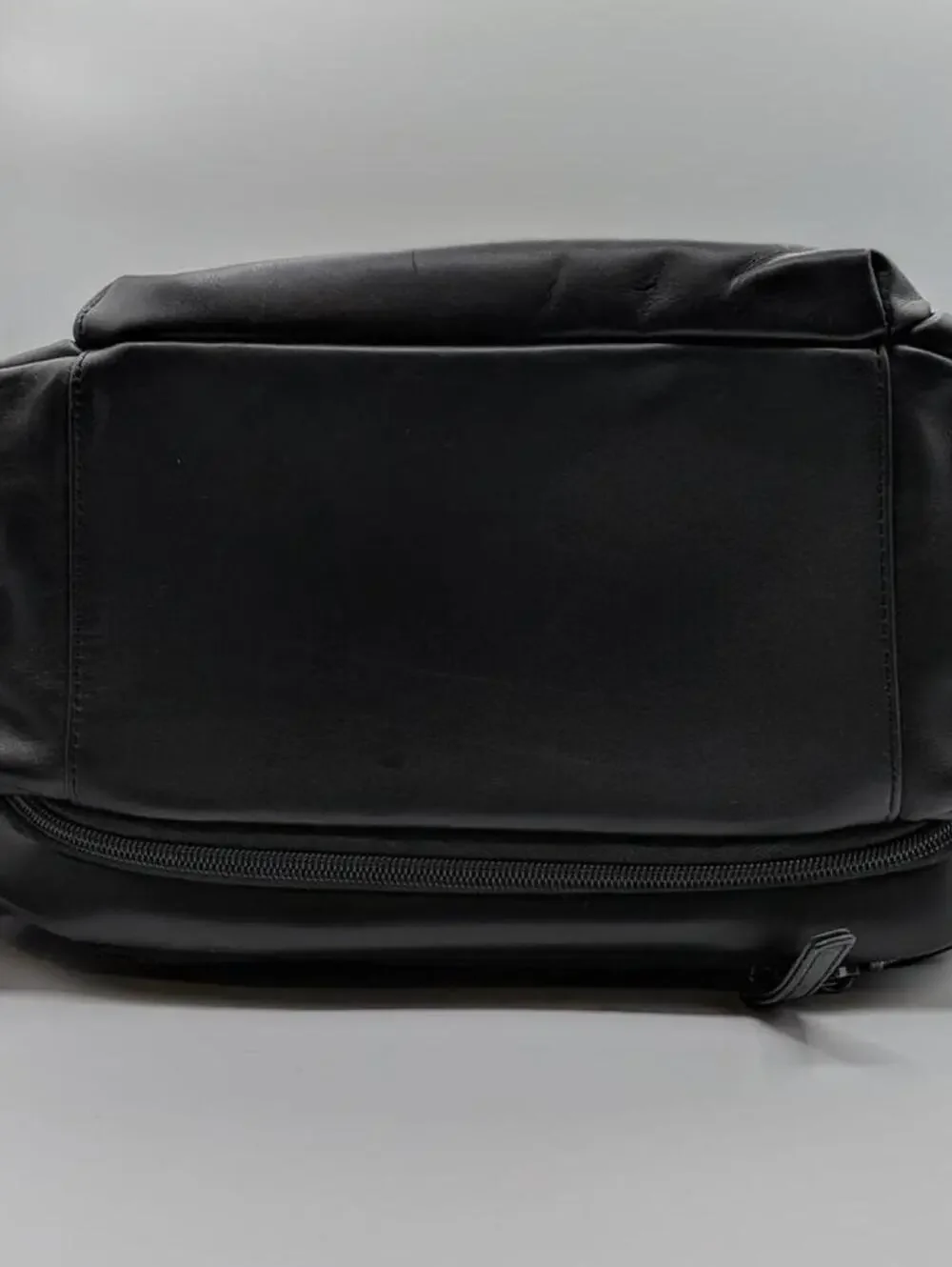 Kenneth Cole Reaction Large $79.99 Gray Polyester Travel Backpack